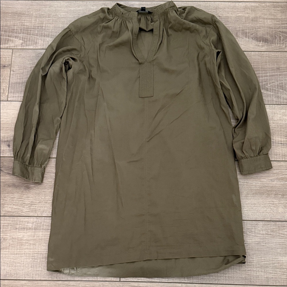 Banana Republic Olive Green 3/4 Sleeve Dress size small cotton light knee length